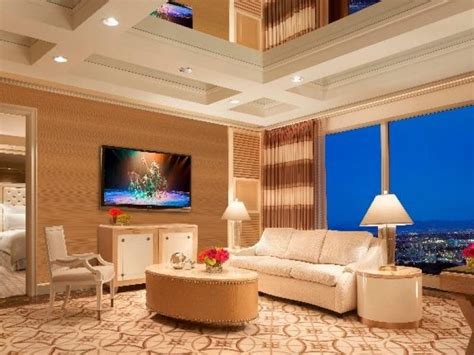 wynn tower suite parlor|wynn las vegas suite prices.